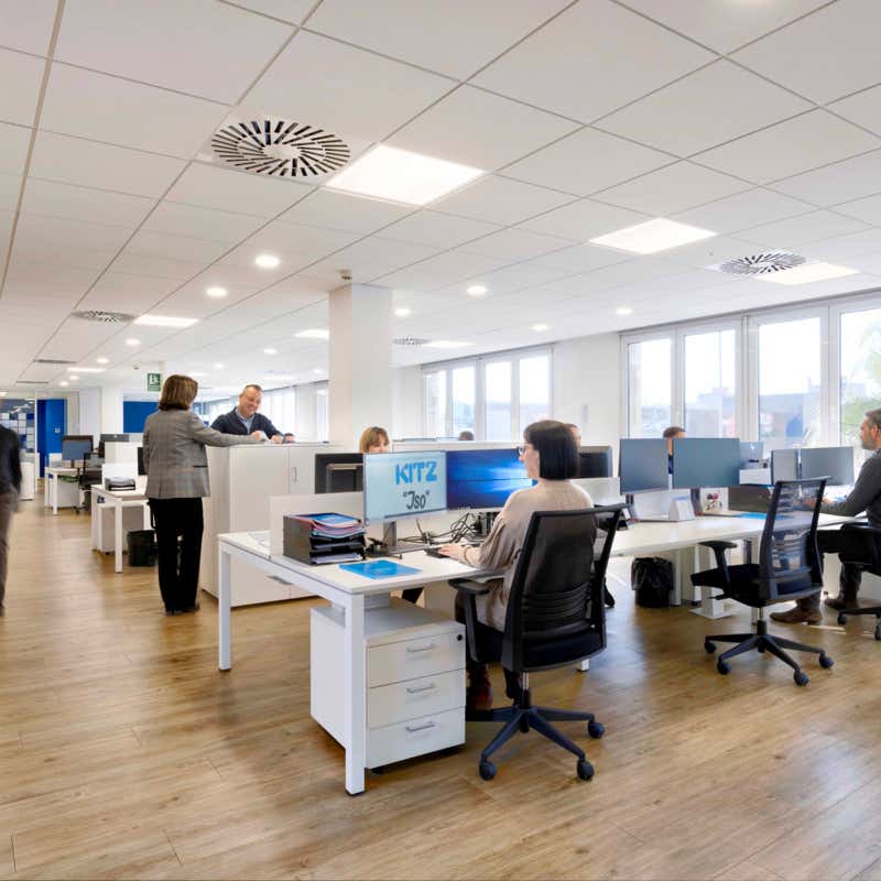 Xavi Moya Fotografía corporativa industrial en Barcelona de unas oficinas en Barcelona